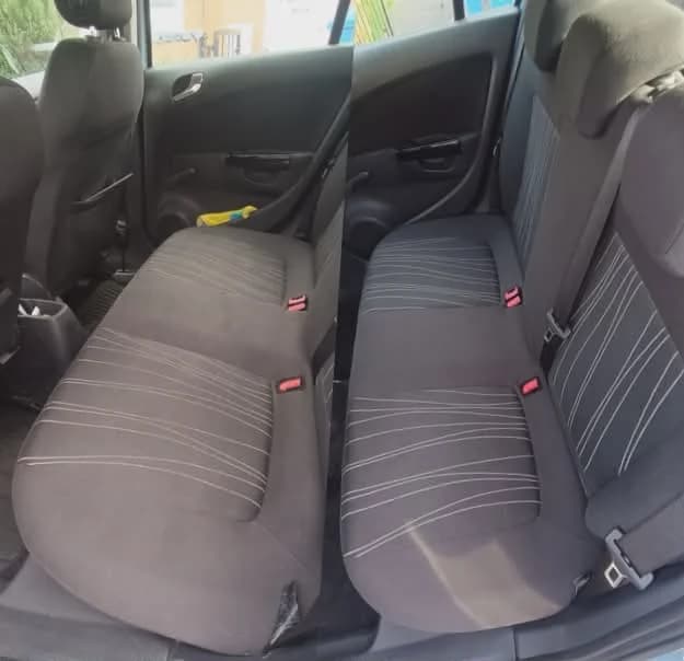 Before and after car interior — Back seat bofore after
